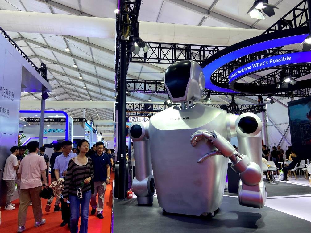 2025 World Robotics Conference Promotes Industry Development with Sales Exceeding 2 Billion Yuan – Economic • Technology – People’s Daily Online