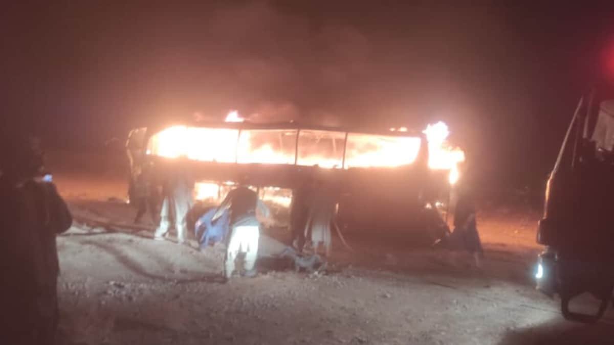 At Least 71 Killed In Afghanistan Bus Crash Involving Deported Migrants From Iran | Watch