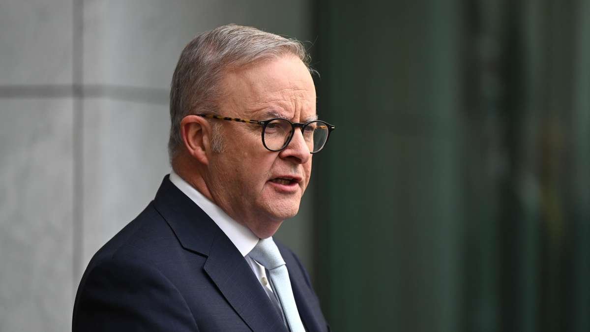 Australia Expels Ambassador Following Anti-Semitic Attacks for First Time Since World War II