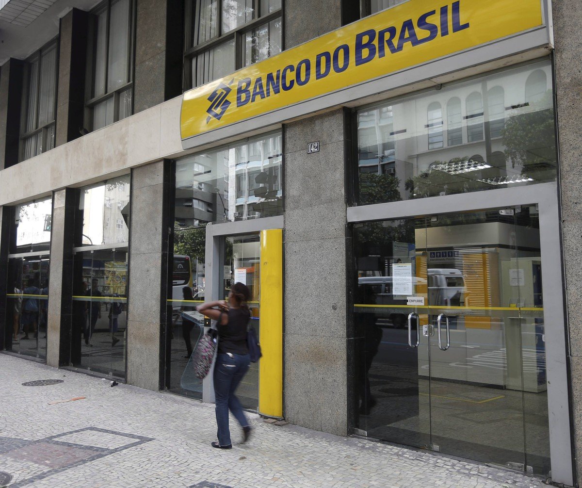 BB’s Profit Drops 60% Due to Credit Slowdown and Increase in Default Rates