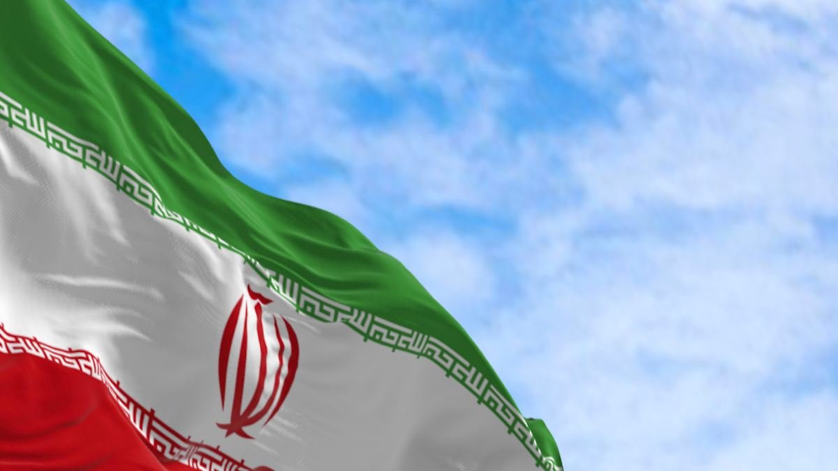 Berlin, London, and Paris Increase Pressure on Iran, Ready for Renewed Sanctions