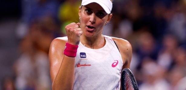 bia haddad shines in the night and advances to the us open round of 16