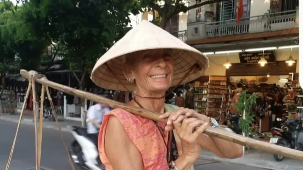 body of spanish woman murdered in indonesia found on a beach3a two men confess to the crime