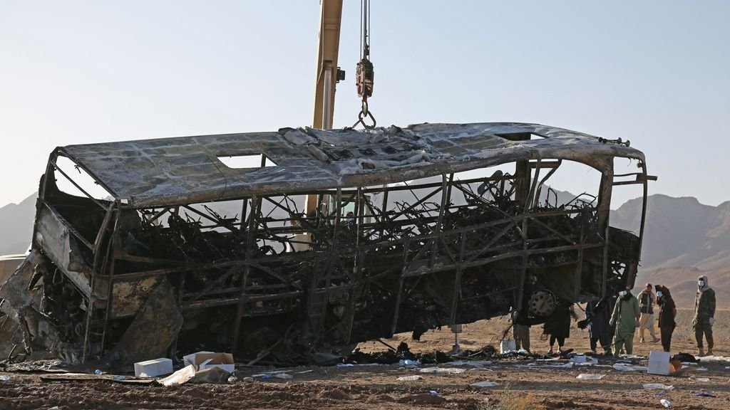 Dead toll in Afghanistan bus accident rises to 79, mostly deported migrants