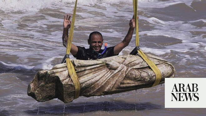 Discover 2,000-year-old ruins found in Alexandria waters
