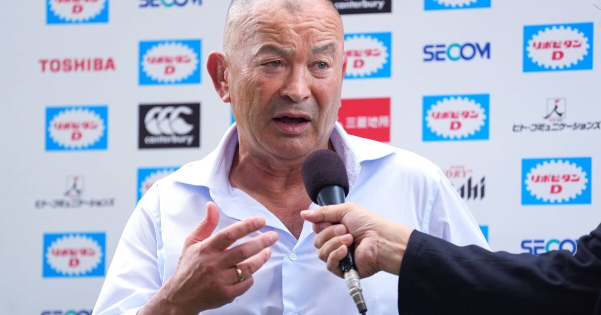 Eddie Jones accuses Rassie Erasmus of manipulating the rules in South Africa’s victory