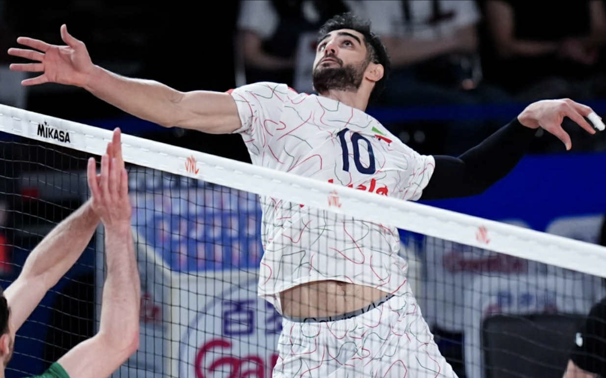 Esmaeilnezhad in the Spotlight as Iran Eyes FIVB World Glory