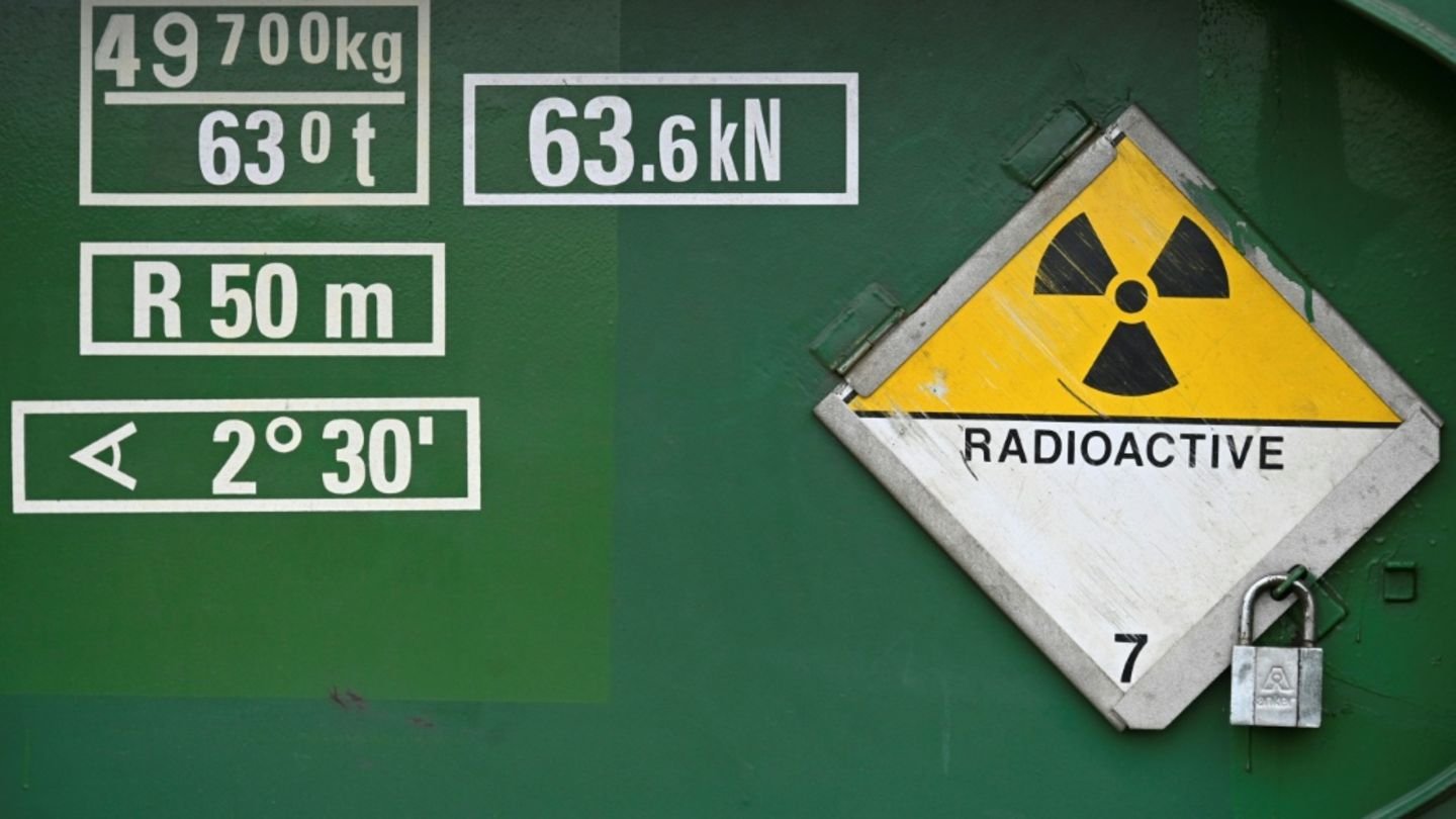 European States Continue Atom Talks with Iran