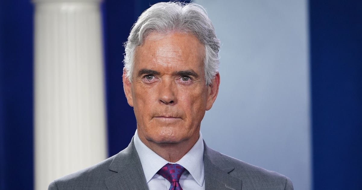 fox news anchor receives alarming diagnosis after suffering on air