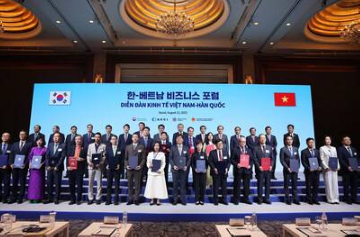 FPT Corporation Strengthens Vietnam-Korea Partnerships in Semiconductors and High-Quality Workforce Training