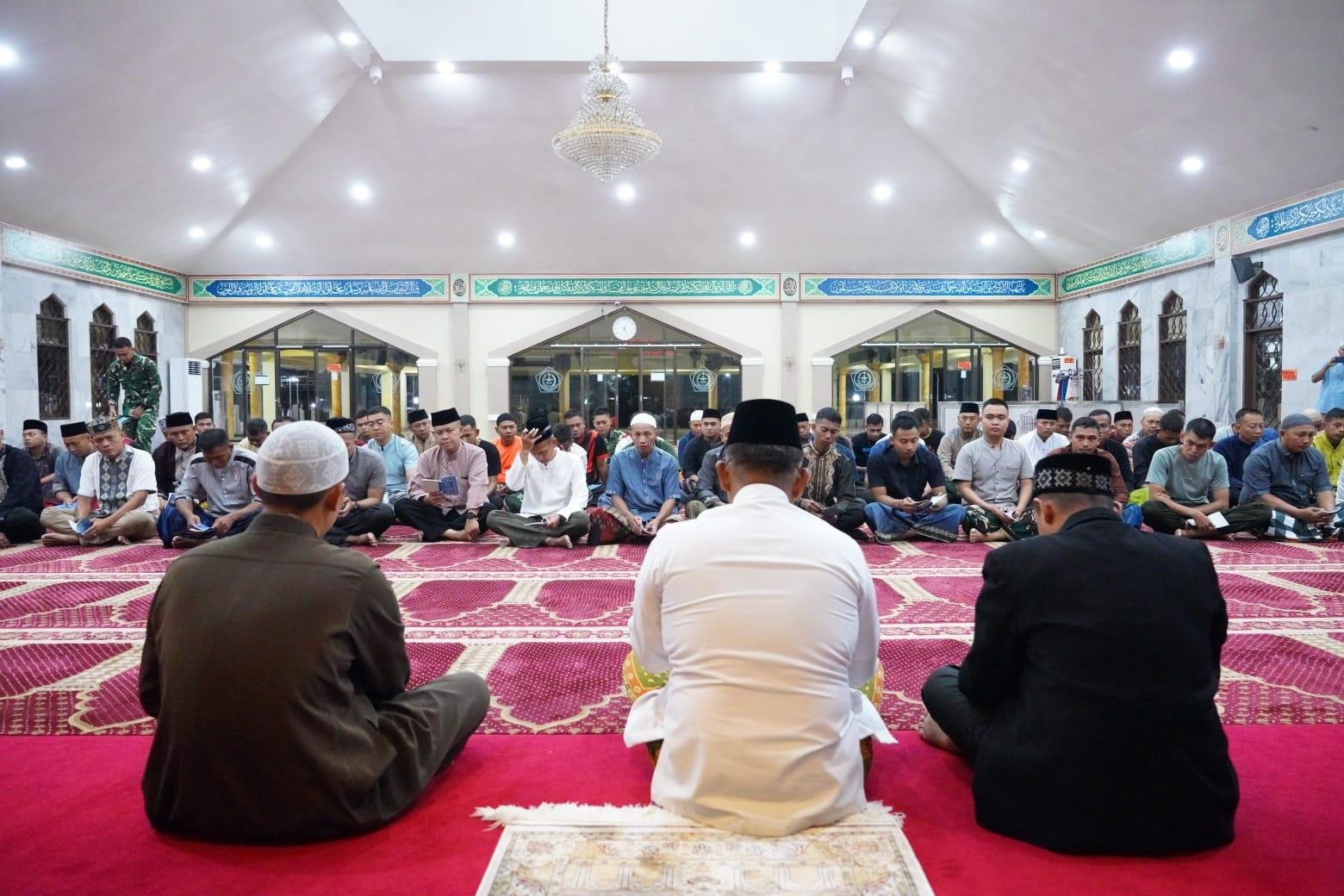 from masjid soedirman2c tni unites hopes for indonesia