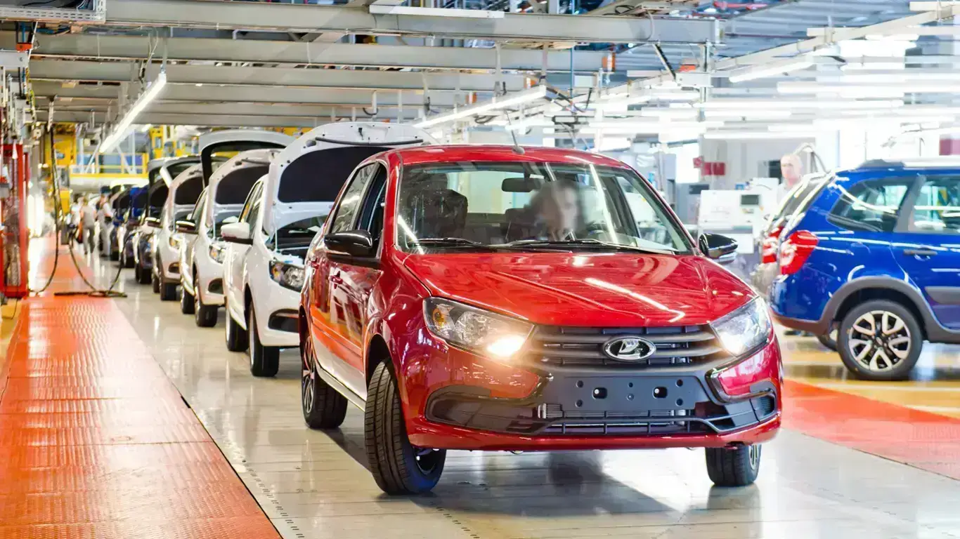 From the Last Century: The Advantages of the 8-Valve Engine for Lada Revealed