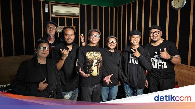 gathering with reggae kids at ffwd fest 2025