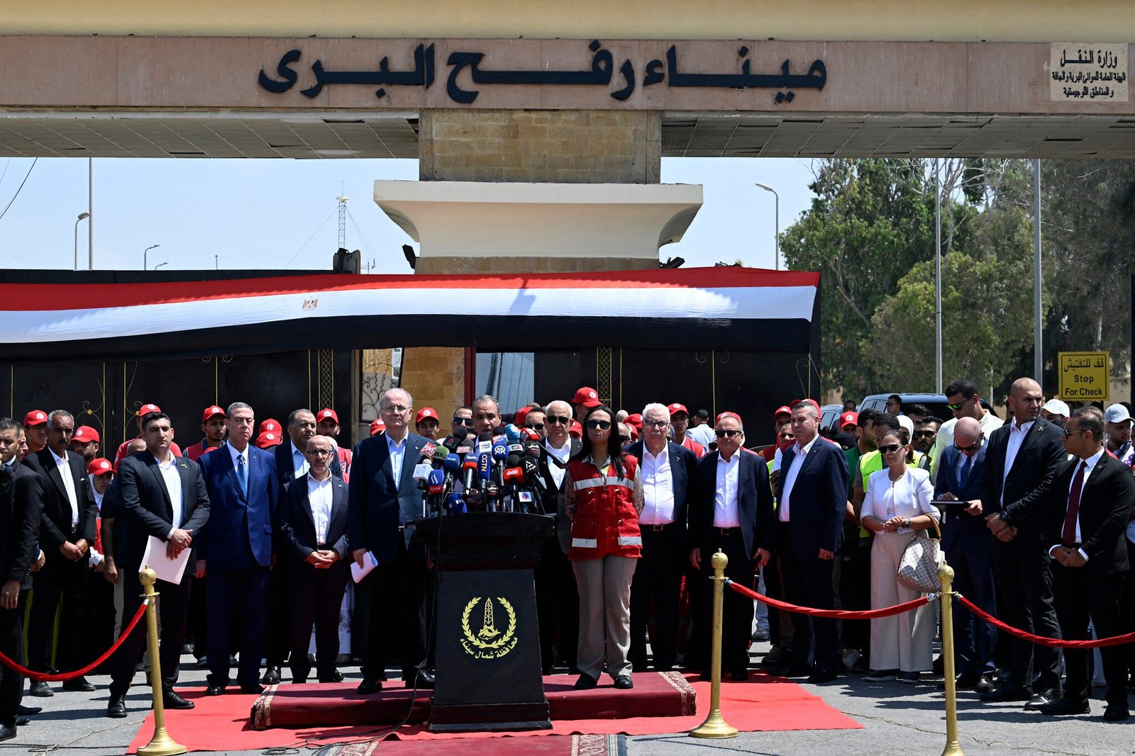 Hamas Receives Gaza Truce Proposal, Confirms Palestinian Official, as Egypt Talks Intensify