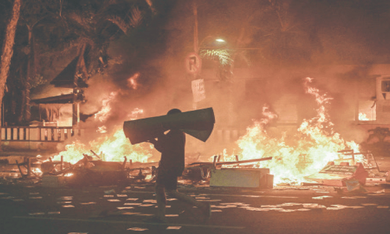 indonesia slashes lawmaker perks following protests