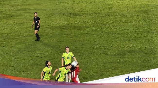 indonesias u 16 womens team falls 3 0 to australia2c will face thailand in aff u 16 womens cup final