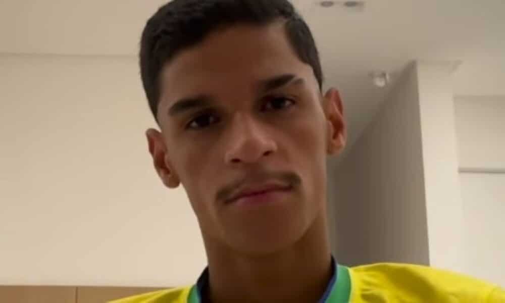 Influencer Luva de Pedreiro hospitalized in ICU in João Pessoa with bradycardia