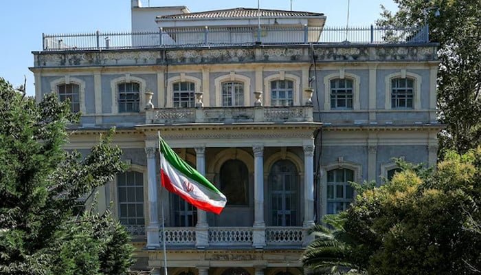 Iran and European Powers Convene in Geneva Amid Threat of Sanctions