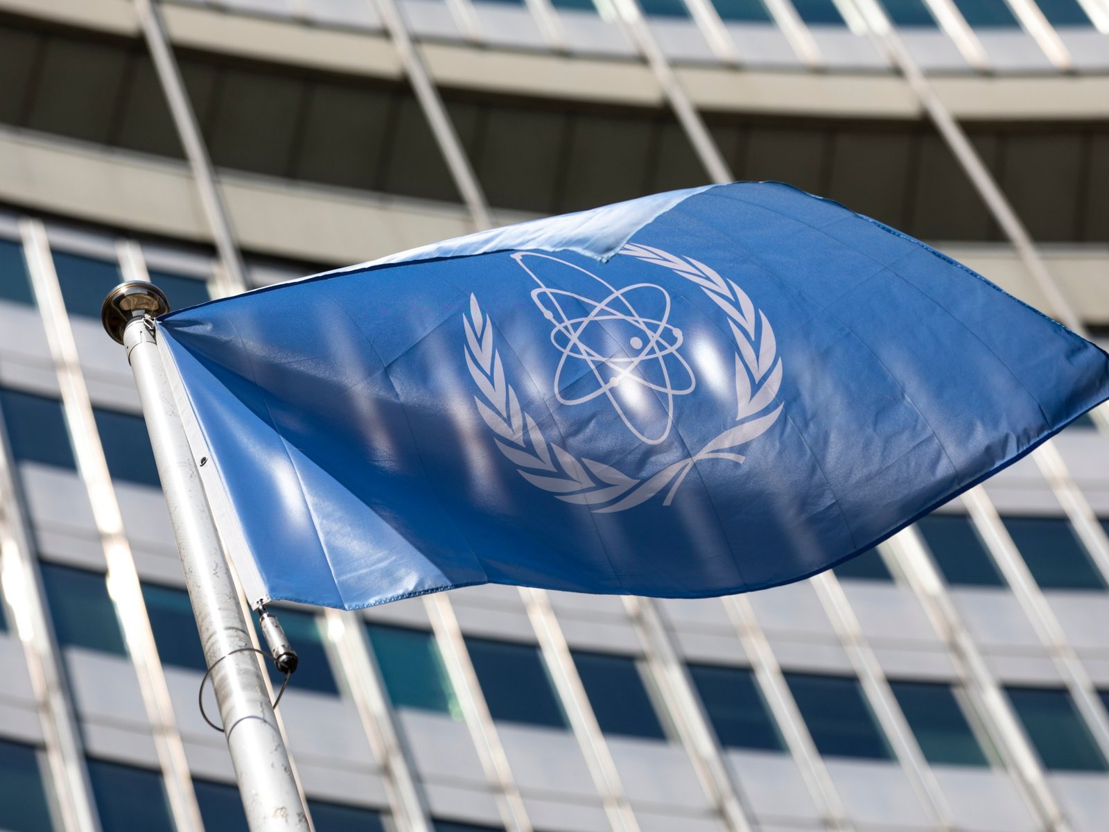 Iran Clarifies that the Return of IAEA Inspectors Does Not Mean Full Cooperation Resumption
