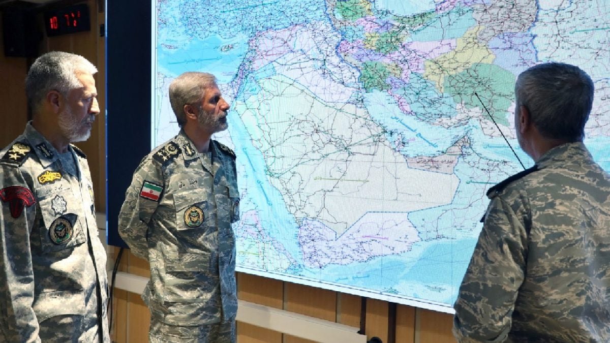 Iran Warns of Possible War with Israel Despite Ceasefire: New Missile Capabilities Highlighted