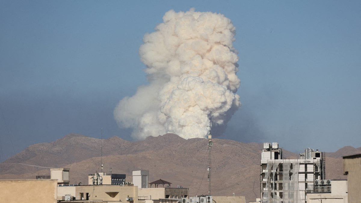 Iran Warns of Potential War with Israel Amid Fragile Ceasefire