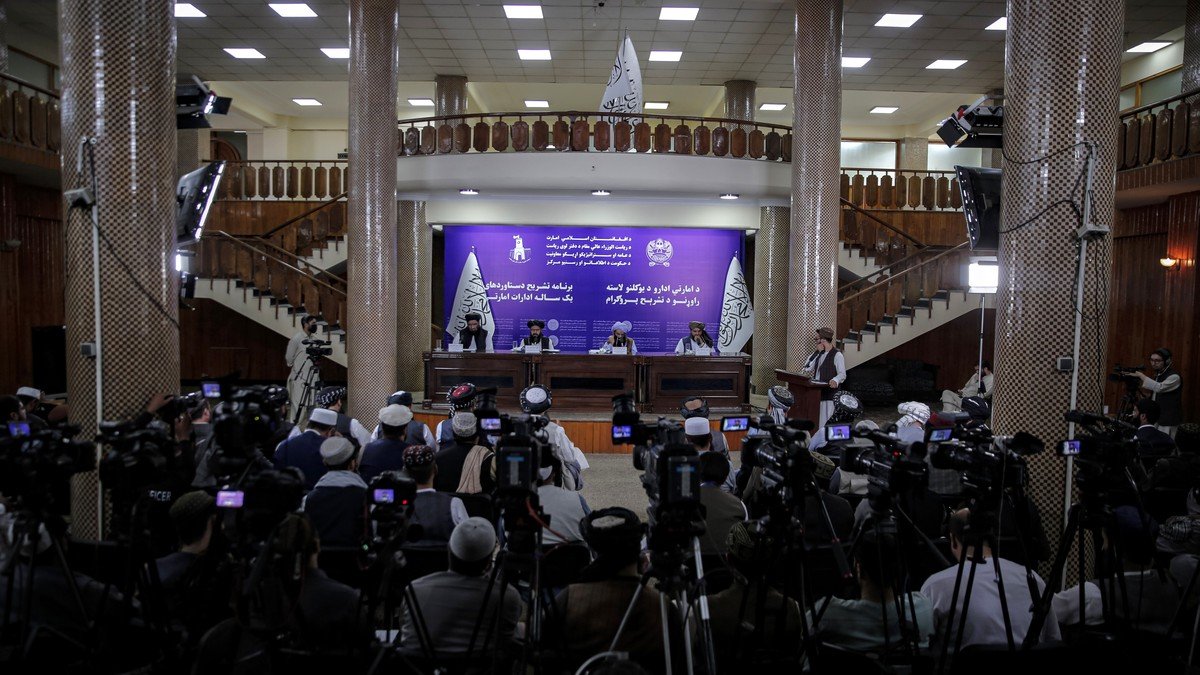 Iran: More than one million Afghan refugees deported