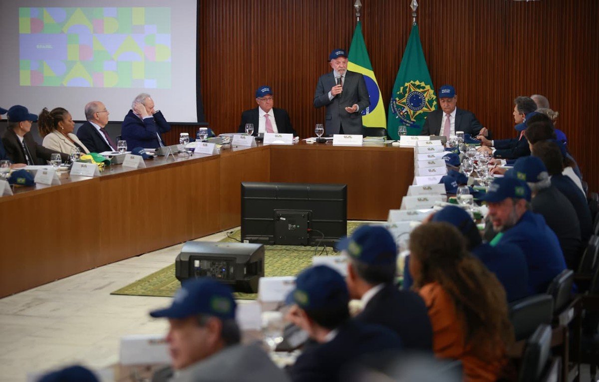 lula and ministers wear caps with response to trump in meeting3a we are not willing to be treated as subordinates