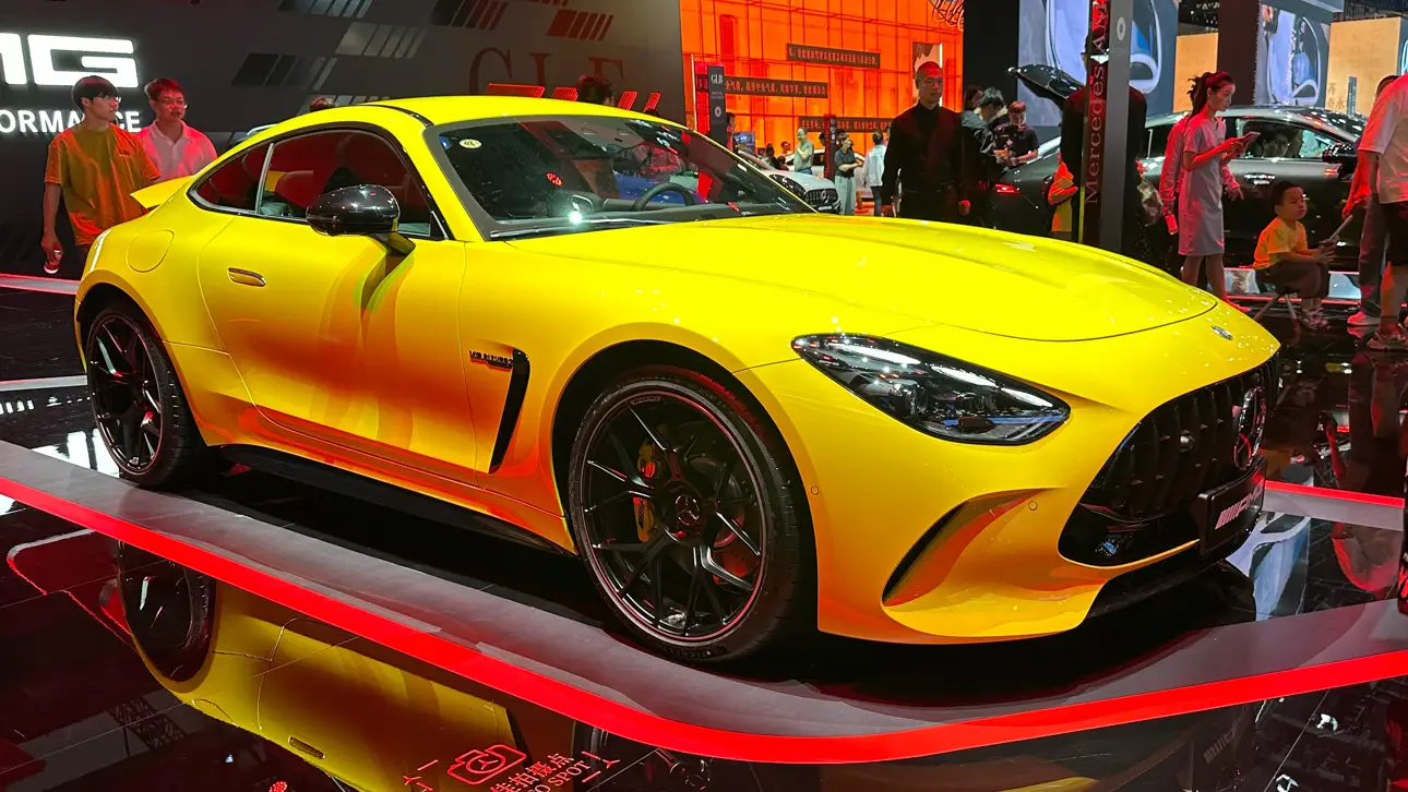 mercedes unveils luxury lineup at chendu 20253a electric vehicles2c sports cars2c and the legendary g class on one stage