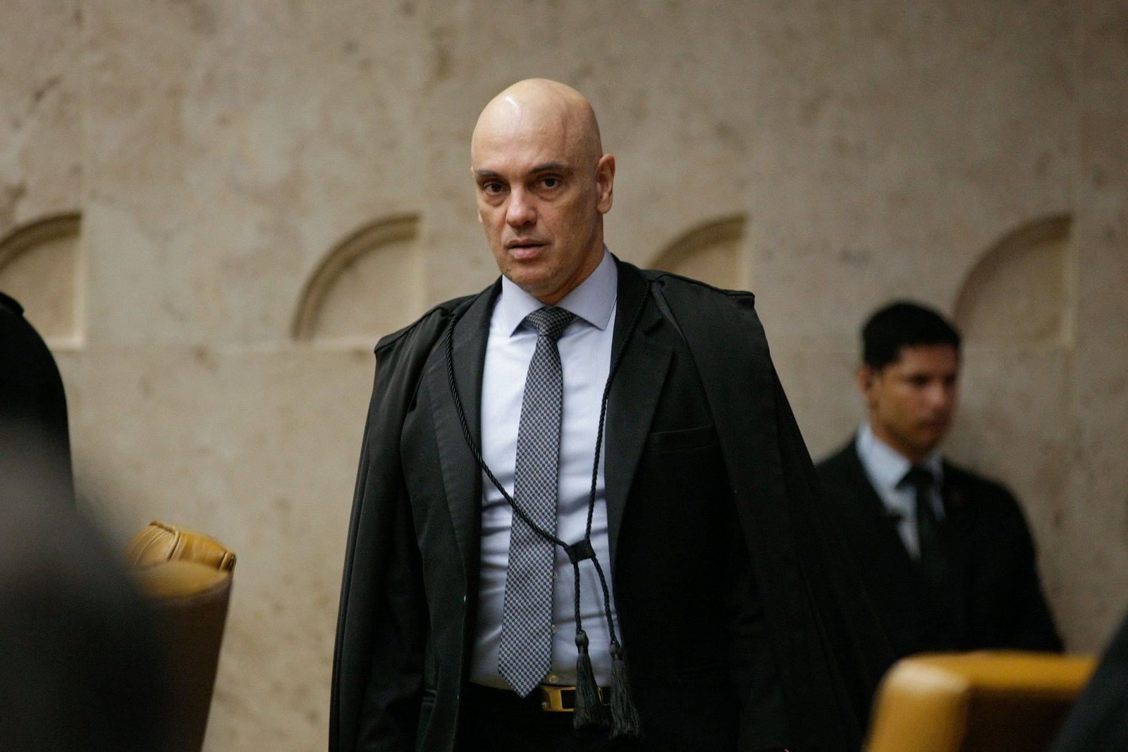 Moraes orders reinforcement of policing at Bolsonaro’s residence