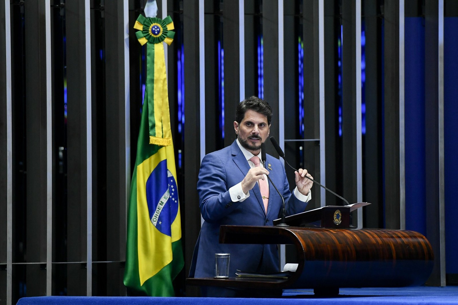 Moraes orders release of salary and removes ankle monitor from Marcos do Val