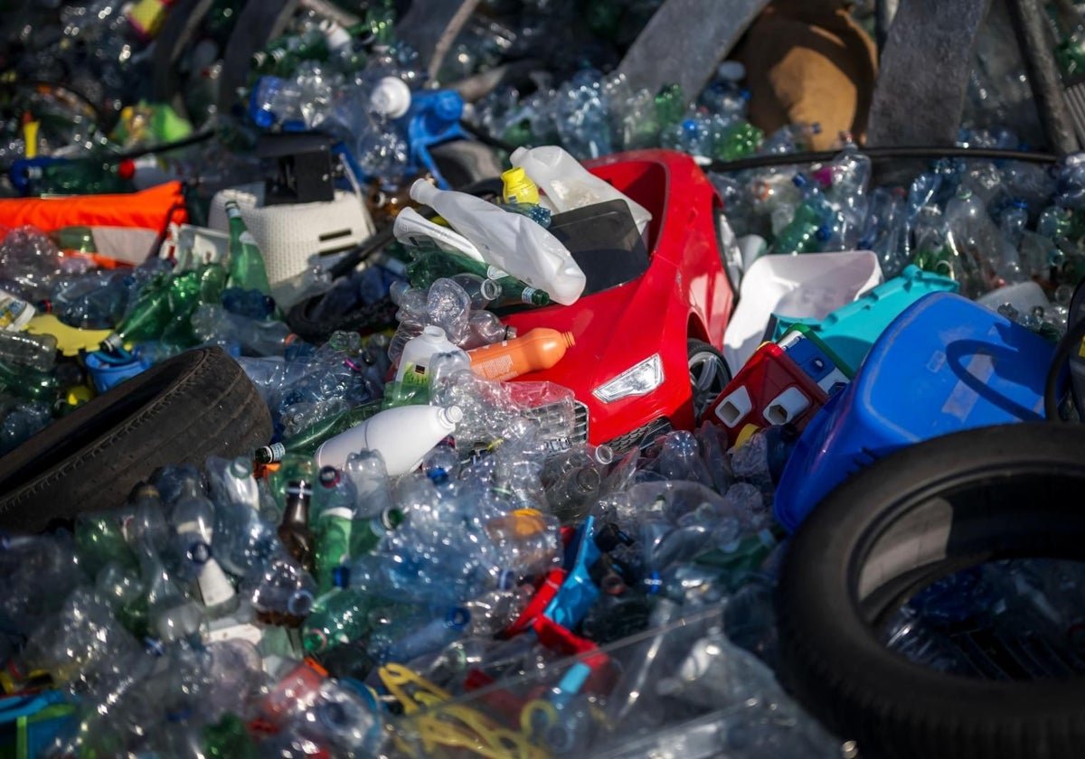 Negotiations on plastic pollution reduction stall