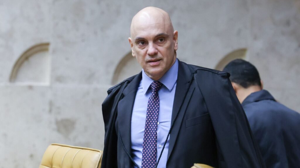Opposition presents new impeachment request against Minister Moraes