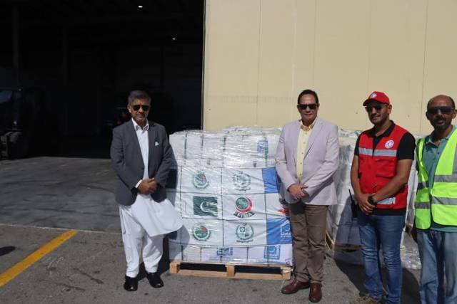 Pakistan Sends Humanitarian Aid to Gaza Strip for the Second Time