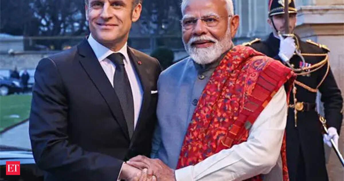 PM Modi and French President Macron Strengthen Economic Exchanges and Strategic Partnership