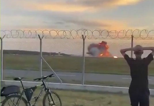 Polish F-16 Fighter Jet Crashes in Poland, Pilot Dies