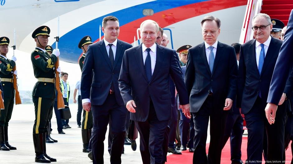 Putin Strengthens Alliance with Xi Jinping in China