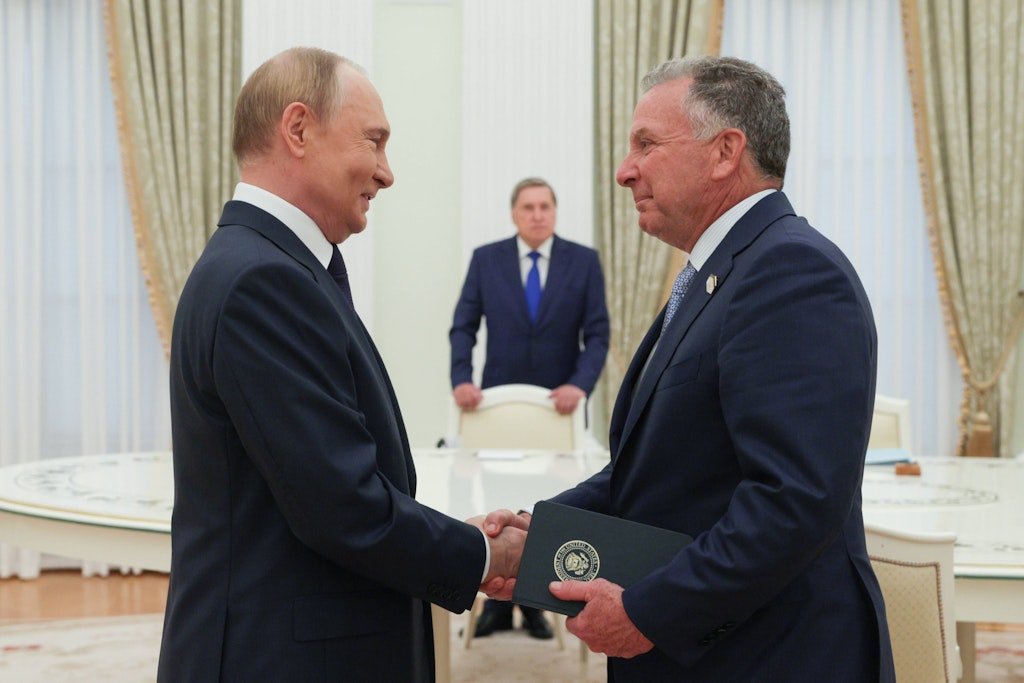 Trumps Enforcer: How Steve Witkoff Became the Crisis Manager for Gaza, Iran, and Russia