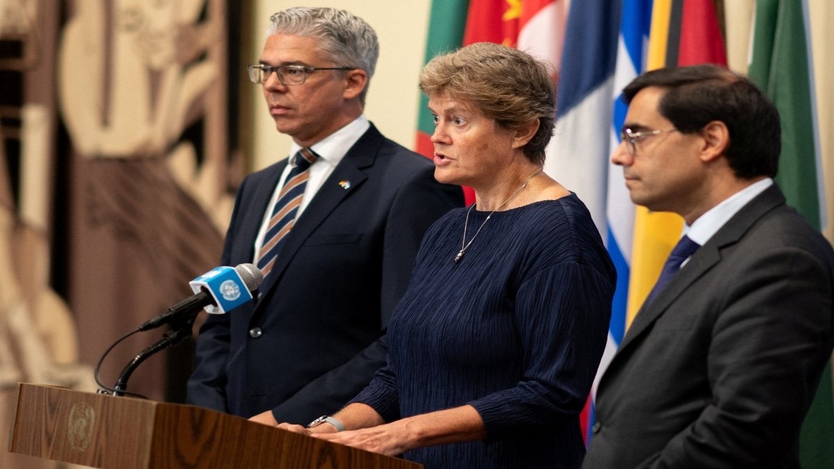 UK, France, Germany Call on Iran to Cooperate or Face UN Sanctions