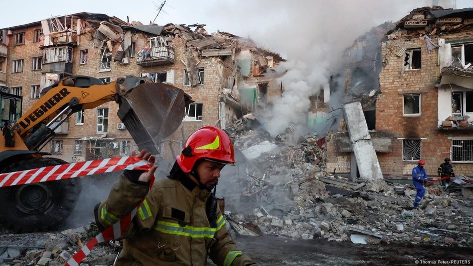 ukraine updates3a eu delegation office in kyiv damaged in russian attack