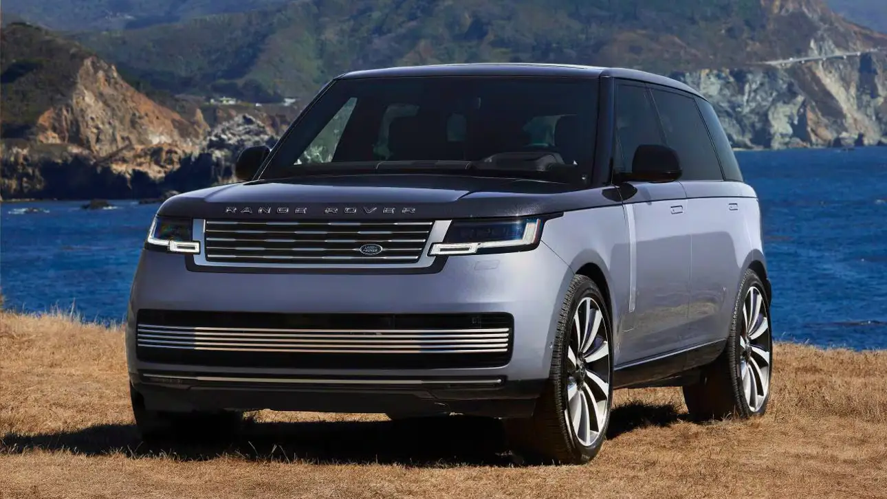 Unprecedented Off-Roader: British Unveils Model with Deep Ocean Design