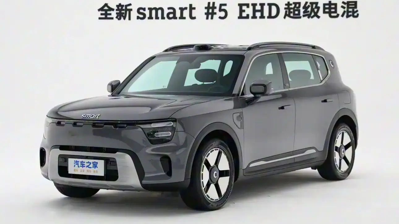 252 km on electricity2c 4.4 l2f100 km in hybrid mode3a super tiny mercedes for china ready to conquer the country