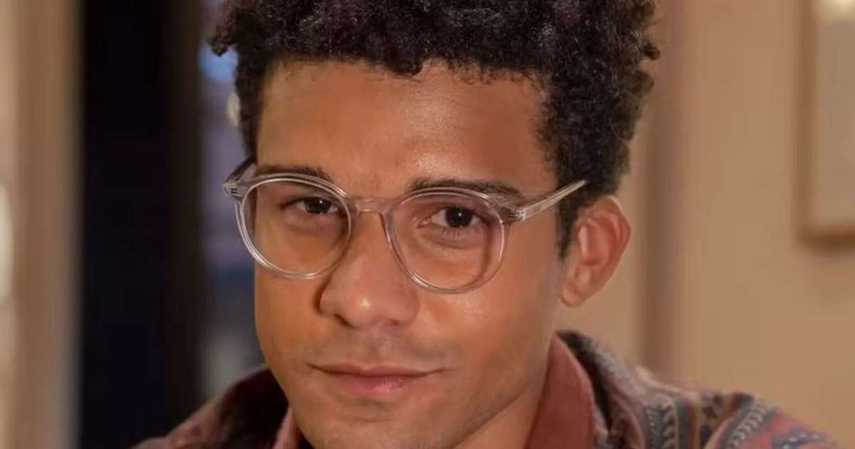 Actor from ‘Vale Tudo’ caught kissing ‘Dança dos Famosos’ influencer