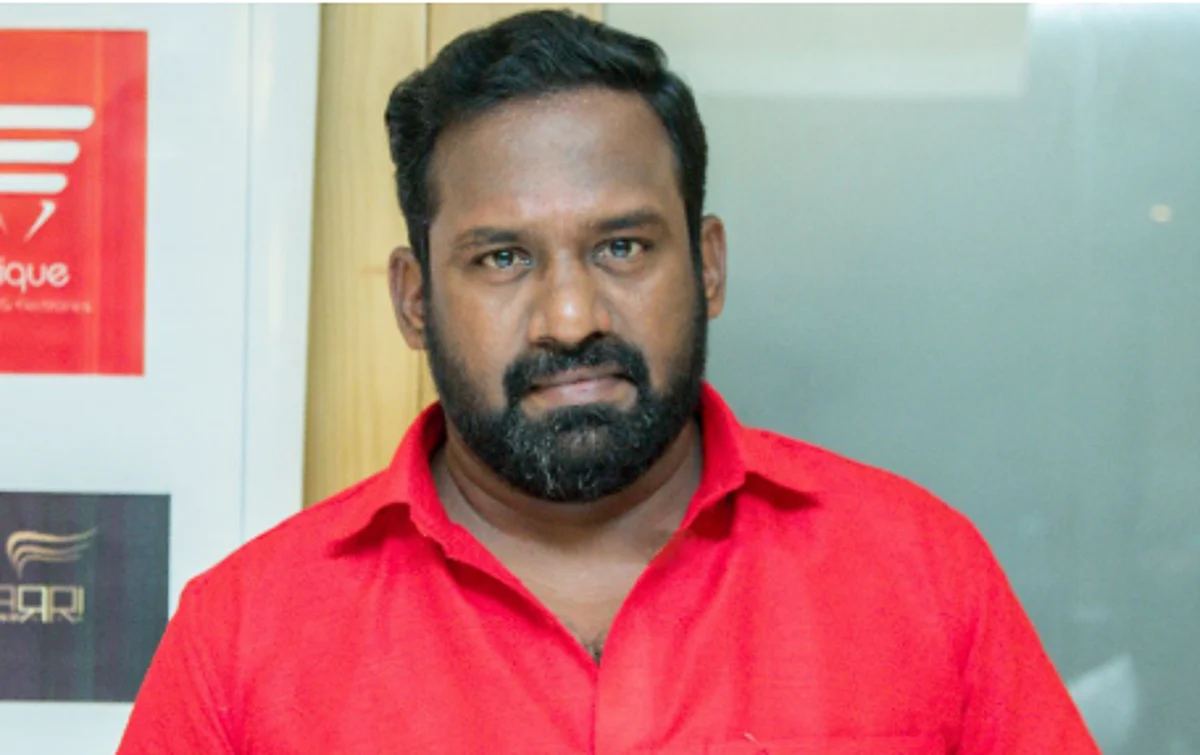 actor robo shankar admitted to intensive care unit