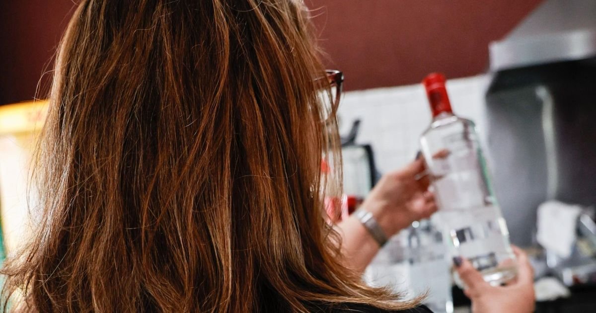 Adulterated Drink with Methanol: 117 Bottles Seized in Bars in São Paulo