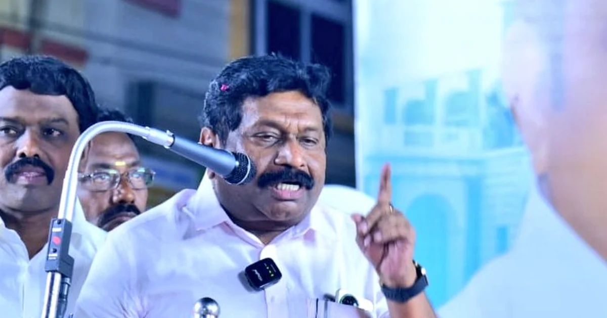 aiadmk mp inbadurai blames police for allotting unsafe venue for vijays karur rally