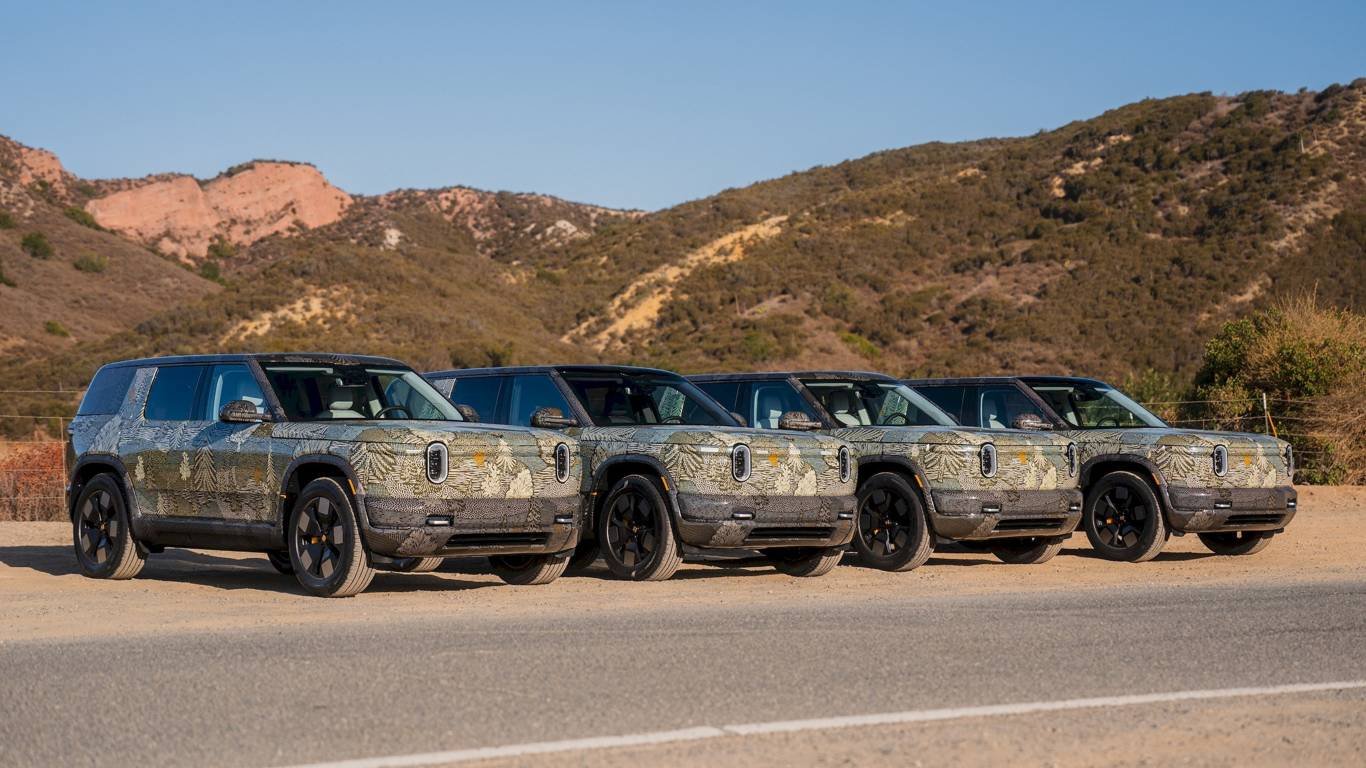 americans didnt delay like avtovaz with lada azimut3a new model already on the assembly line