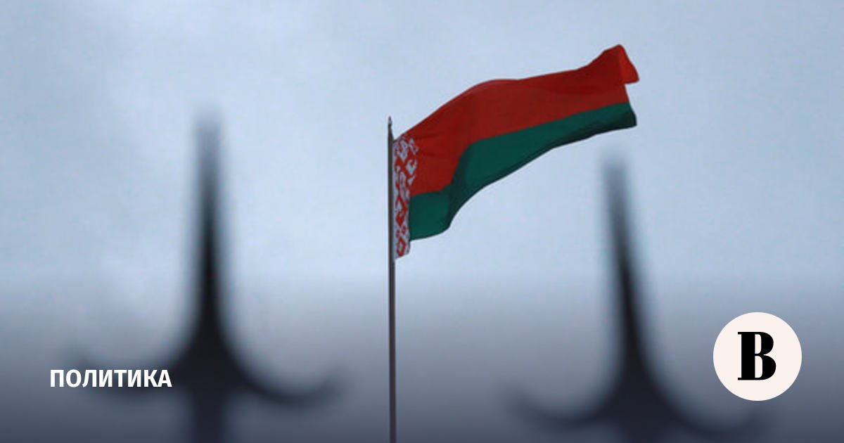 Belarus warns Poland of lost drones and shoots down part of them