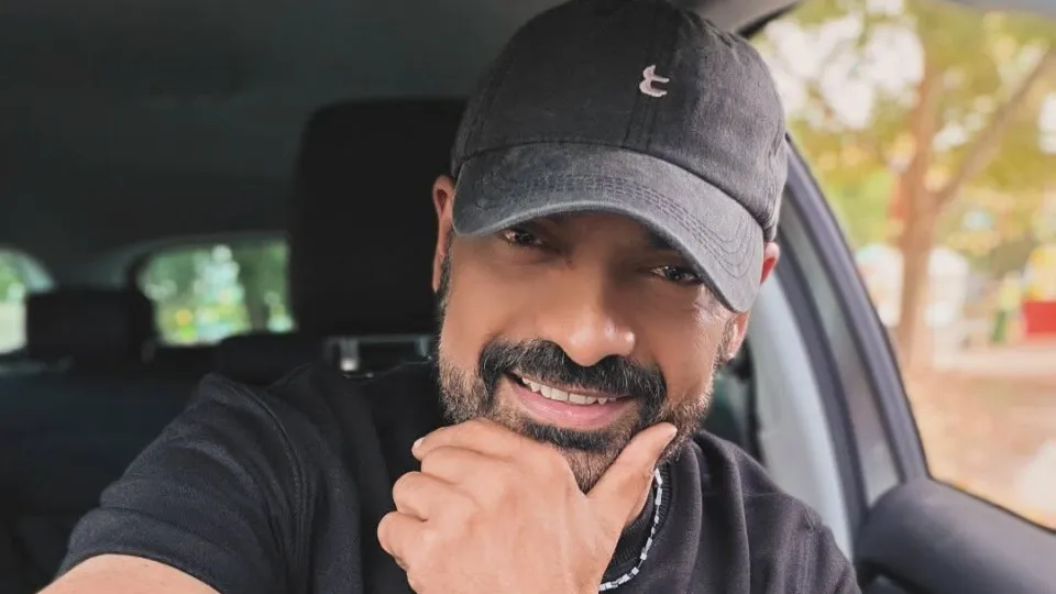 Brazilian singer Iran Costa hospitalized in critical condition after concert