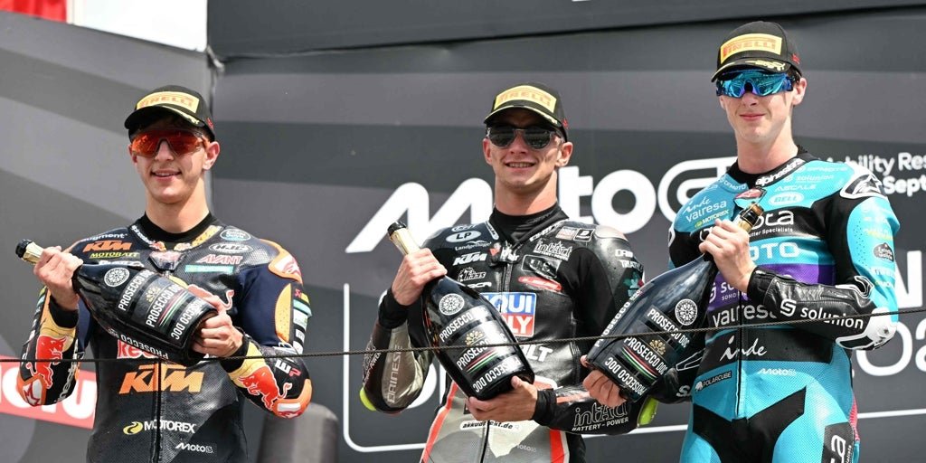 david munoz dominates in motegi and jose antonio rueda2c second2c can already be crowned champion in indonesia
