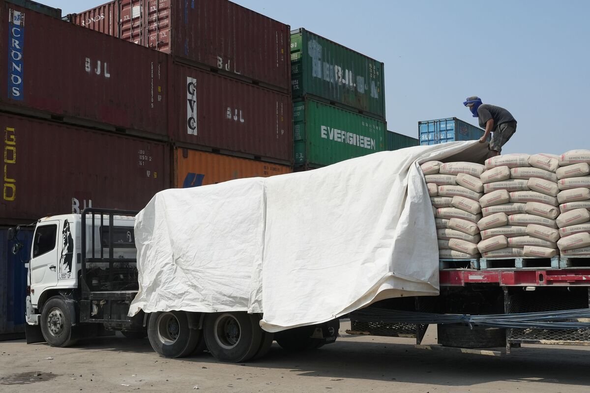 eu and indonesia sign zero tariff trade deal for most goods